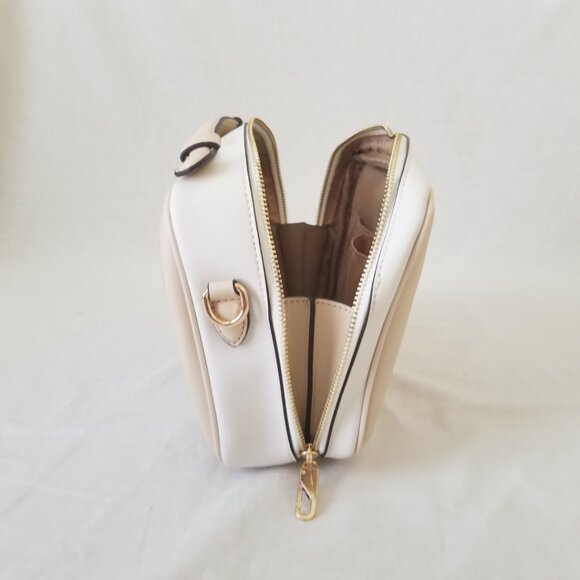 NEW in Box! Lockable Faux Leather Purse Shoulder Bag w/RFID & Detachable Strap - Picture 12 of 16